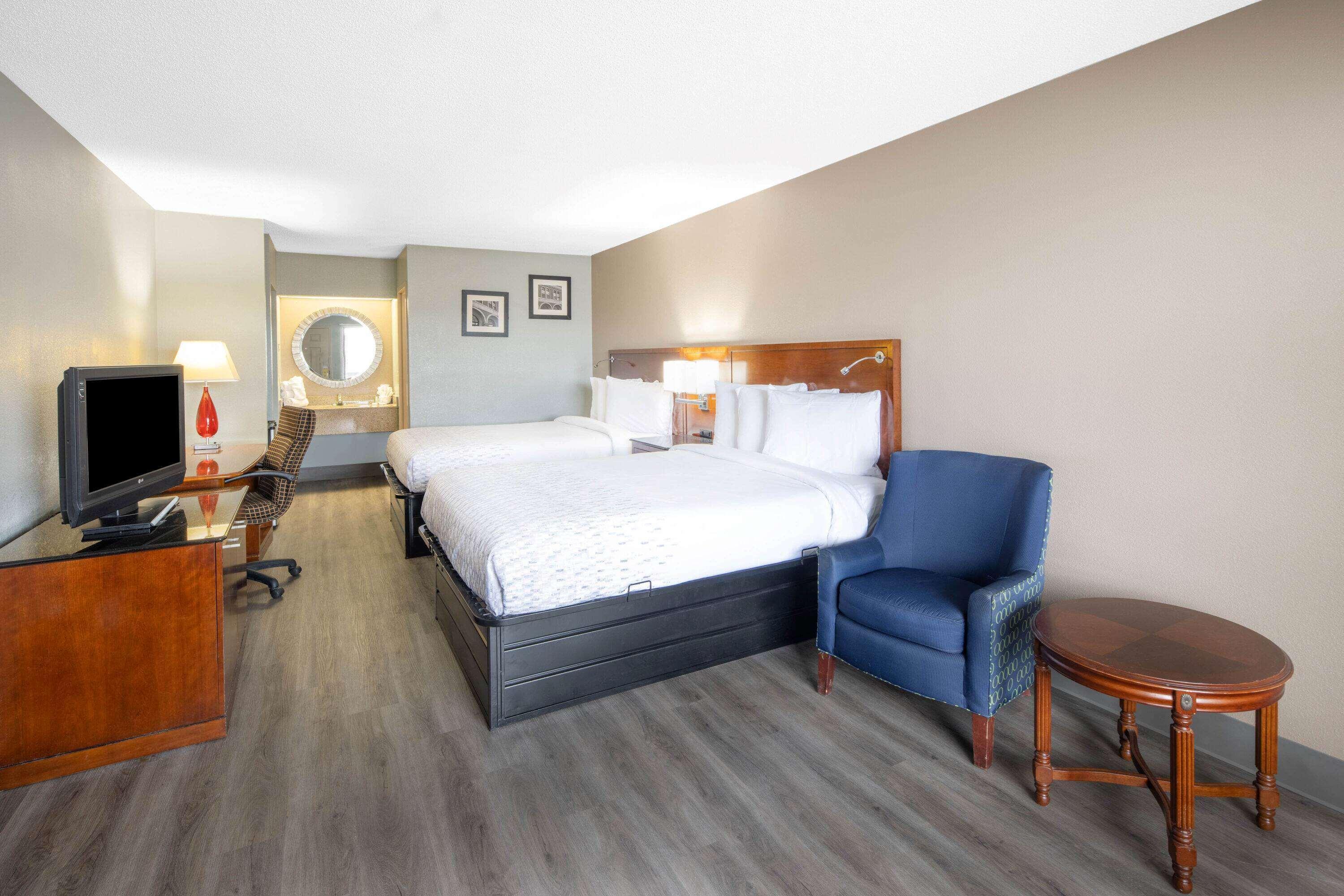 Baymont By Wyndham Covington Hotel Kültér fotó